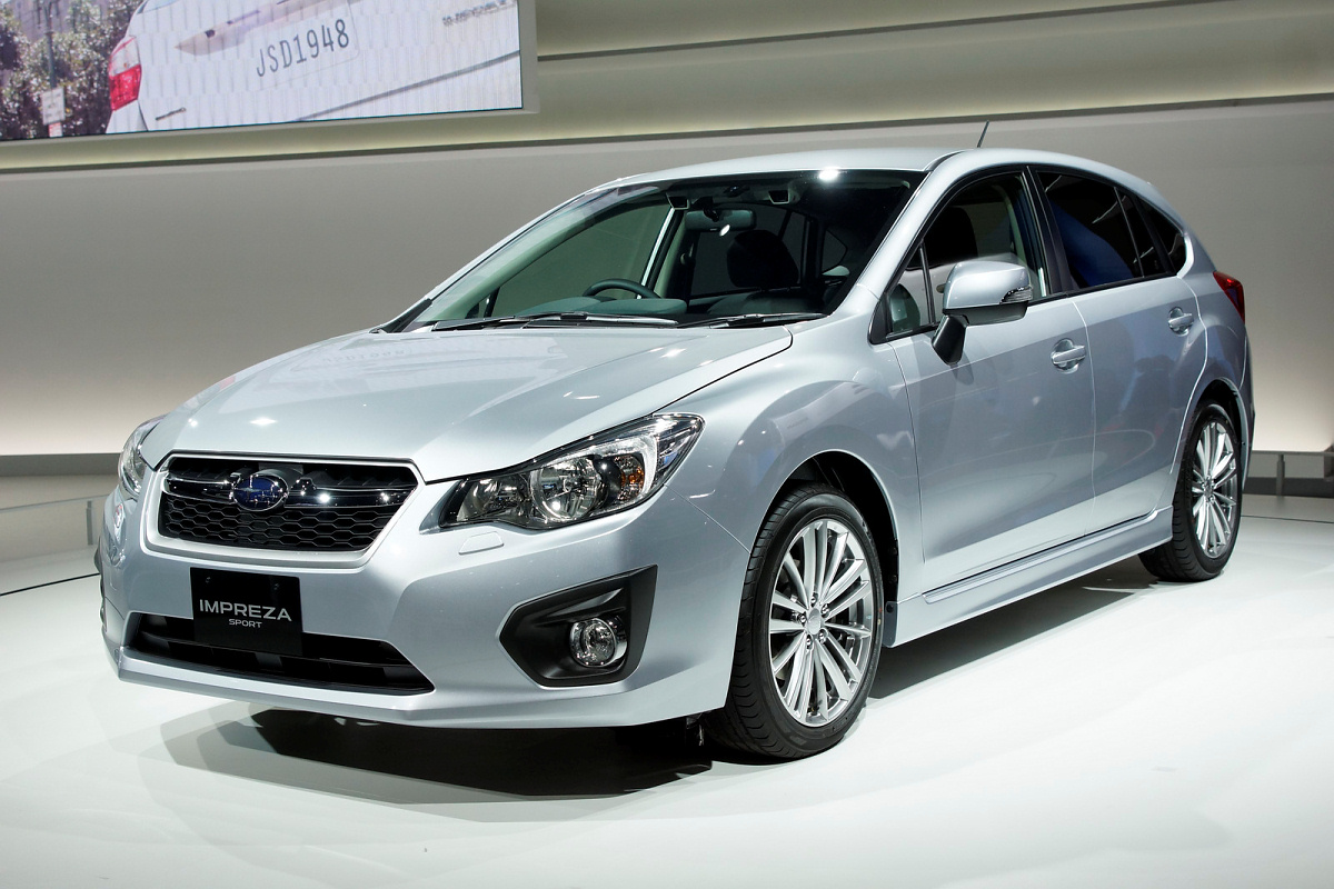 Седан и хэтчбек Subaru Impreza - фото - LiveCars.Ru