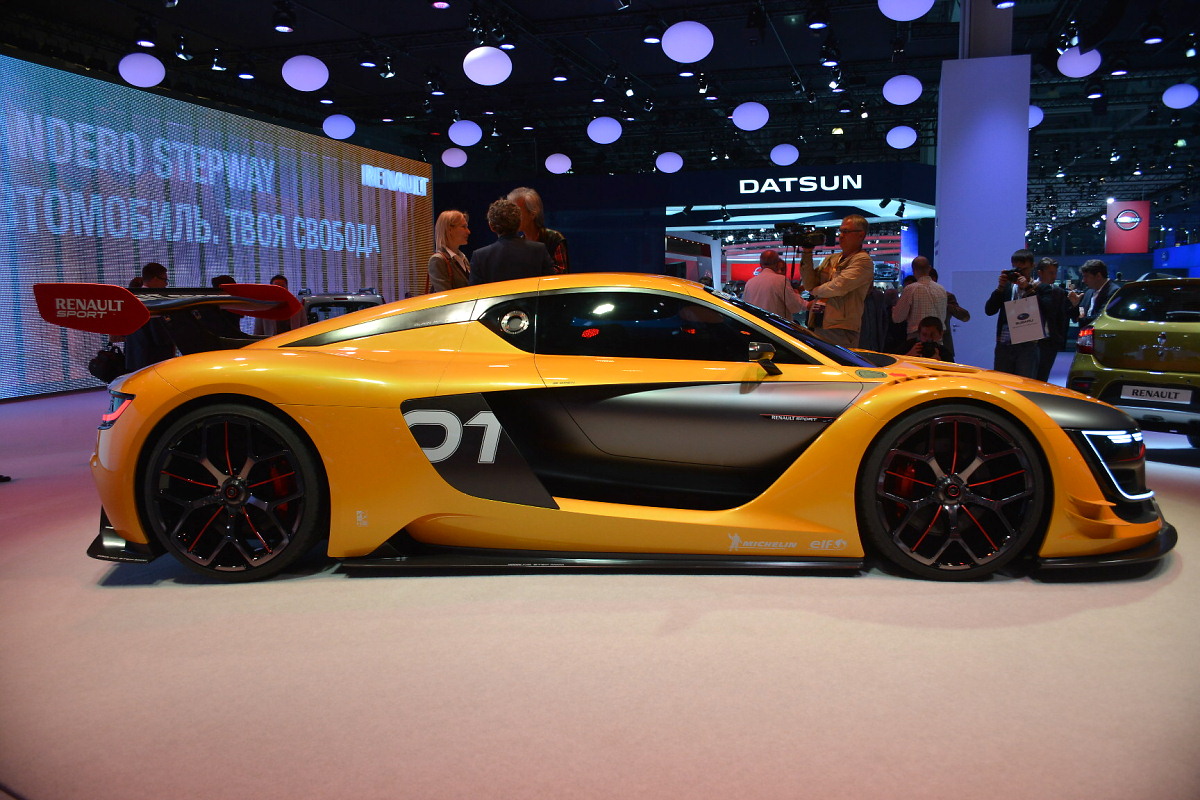 renault sport r s 01