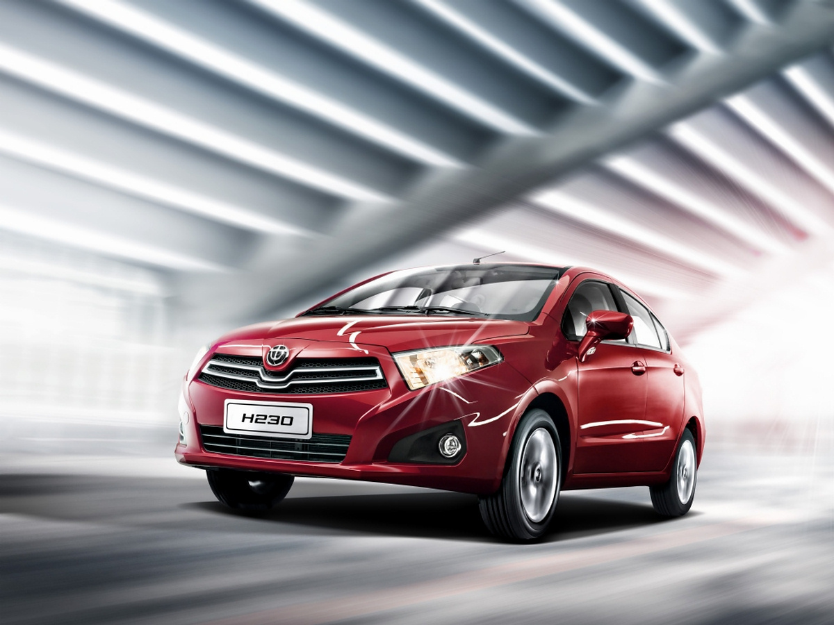 Седан и хэтчбек Brilliance H230 - фото - LiveCars.Ru