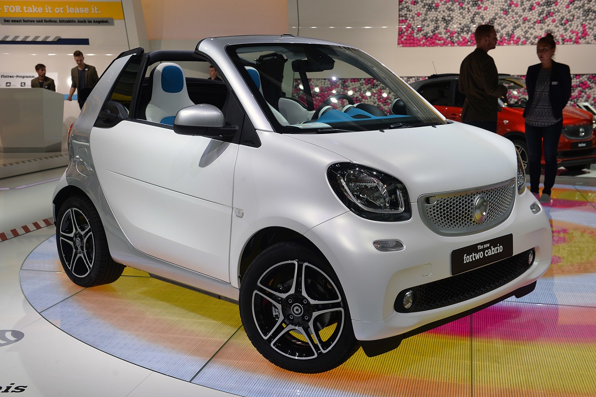 Smart ForTwo Cabrio во Франкфурте - фото - LiveCars.Ru